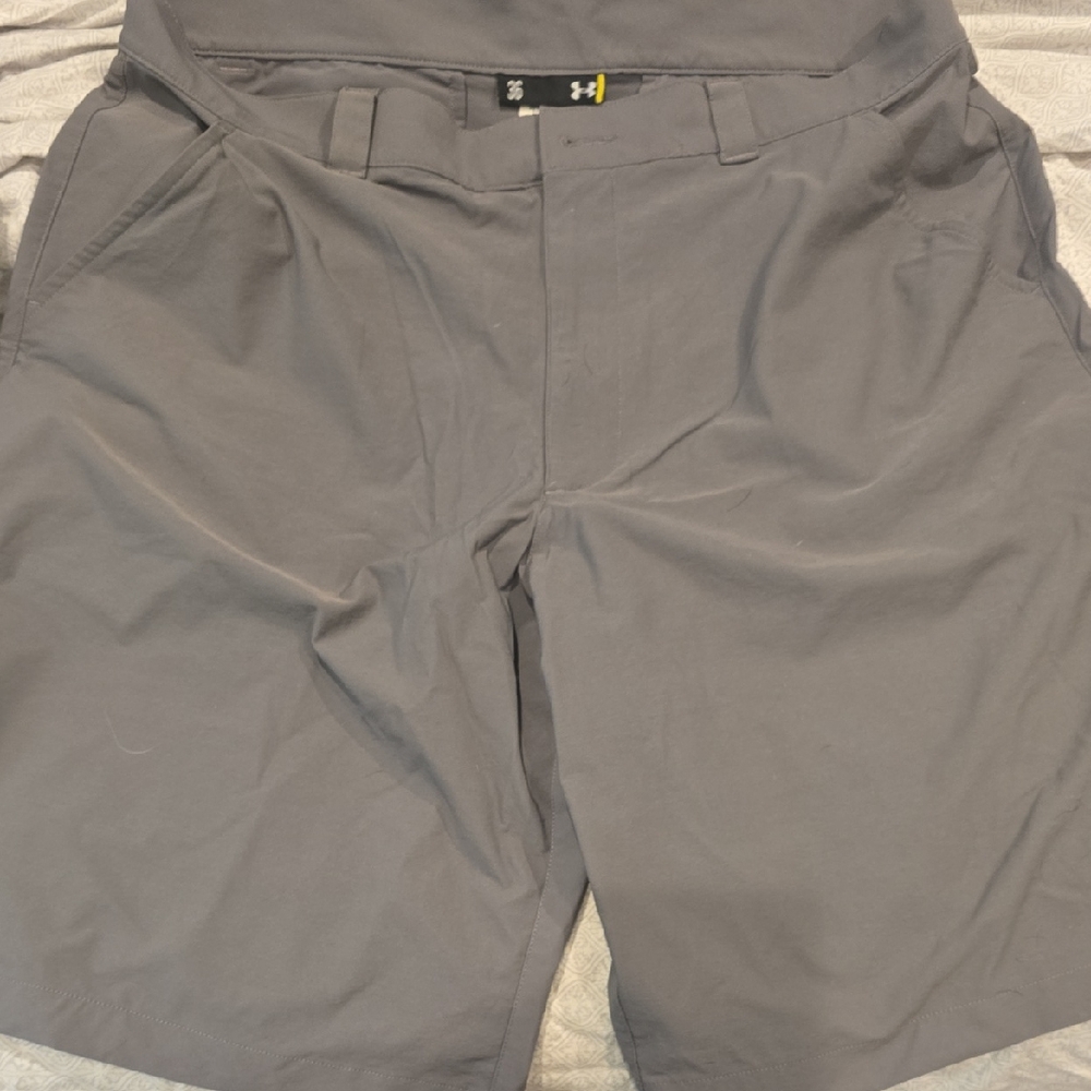 Under Armour Gray Flat Front Shorts Performance Fit